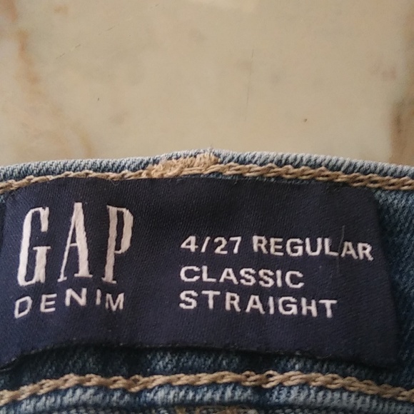 3 PAIRS OF GAP WOMEN'S CLASSIC STRAIGHT LEG JEANS/5 POCKET ,SIZE 4, - Picture 7 of 10